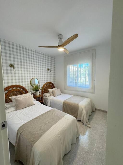 Nuevo Torrox Deluxe Beach & Piscina ภายนอก รูปภาพ