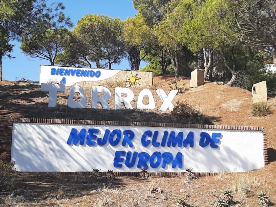 Nuevo Torrox Deluxe Beach & Piscina ภายนอก รูปภาพ