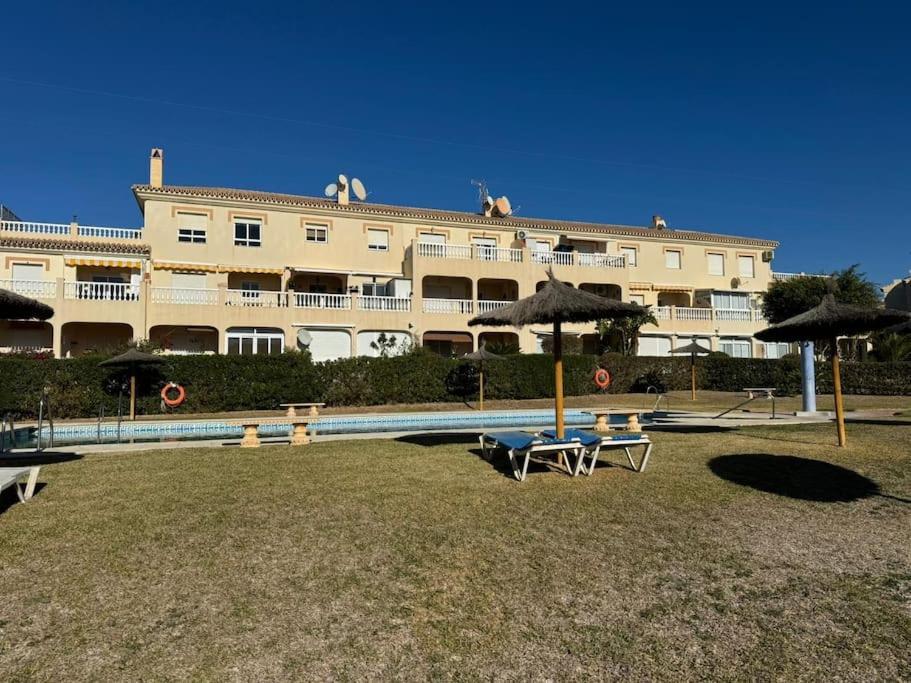 Nuevo Torrox Deluxe Beach & Piscina ภายนอก รูปภาพ