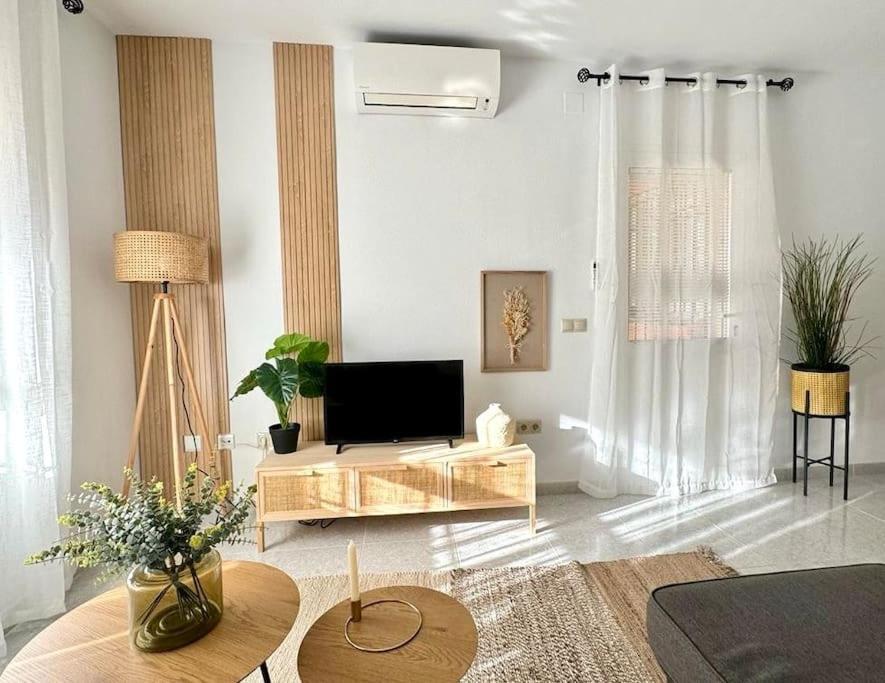 Nuevo Torrox Deluxe Beach & Piscina ภายนอก รูปภาพ