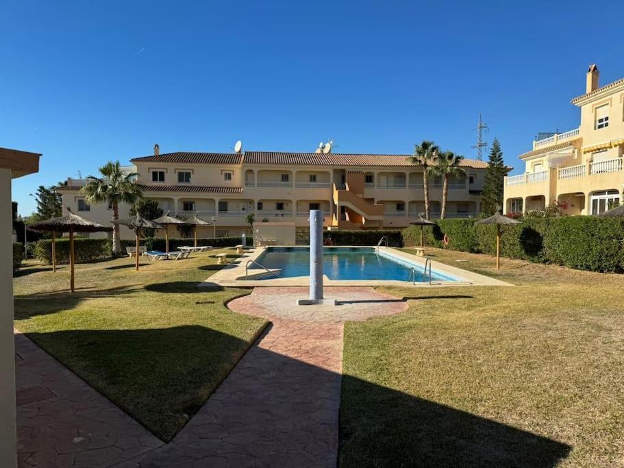 Nuevo Torrox Deluxe Beach & Piscina ภายนอก รูปภาพ